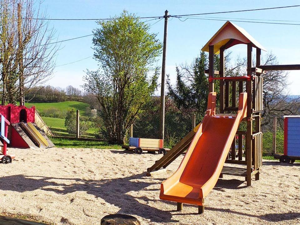 Peyrillac-et-Millac Camping Maeva Escapades Au P'Tit Bonheur מראה חיצוני תמונה